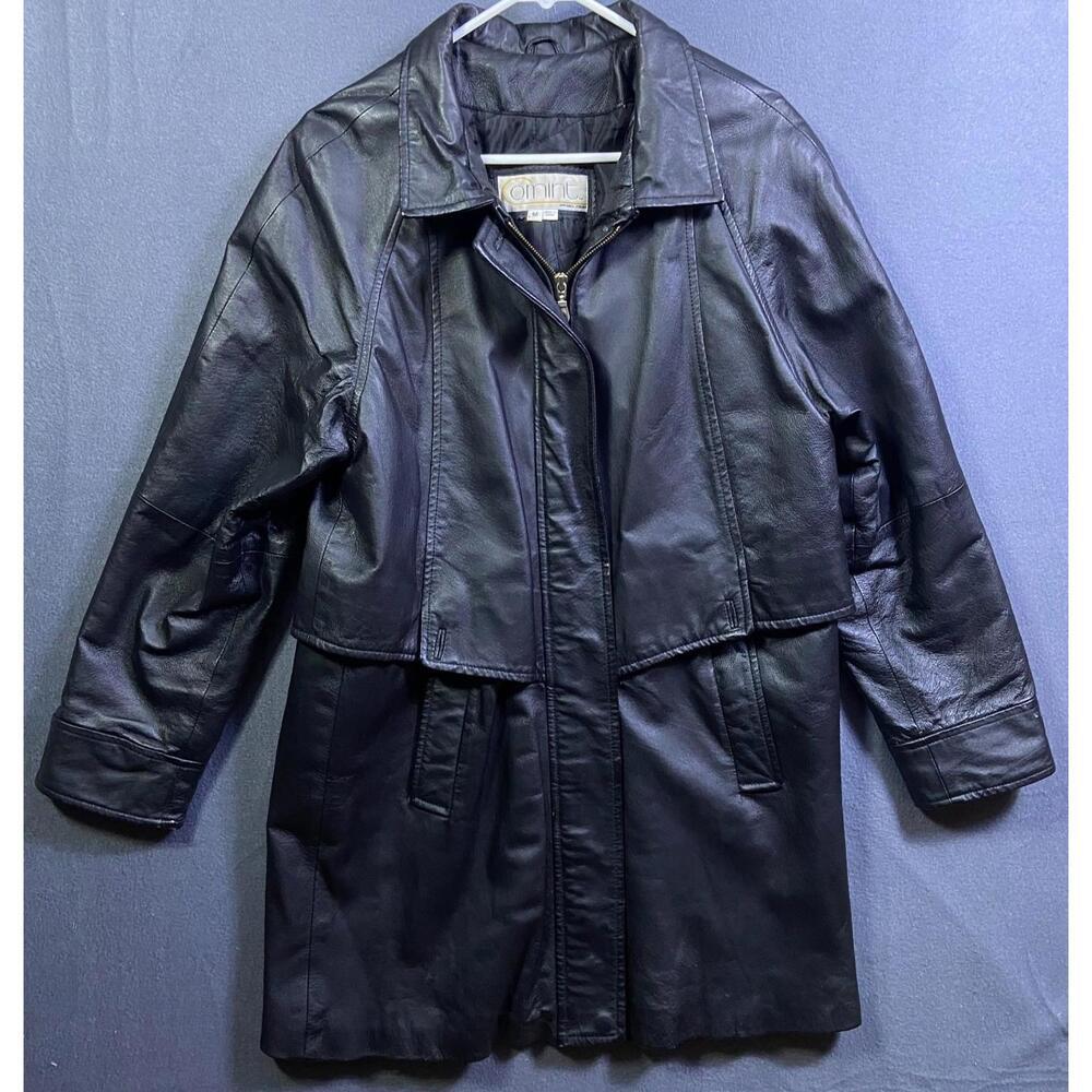 Vintage Omint Black Genuine Leather Jacket Size Medium Mid-Length VTG 42x34 90s